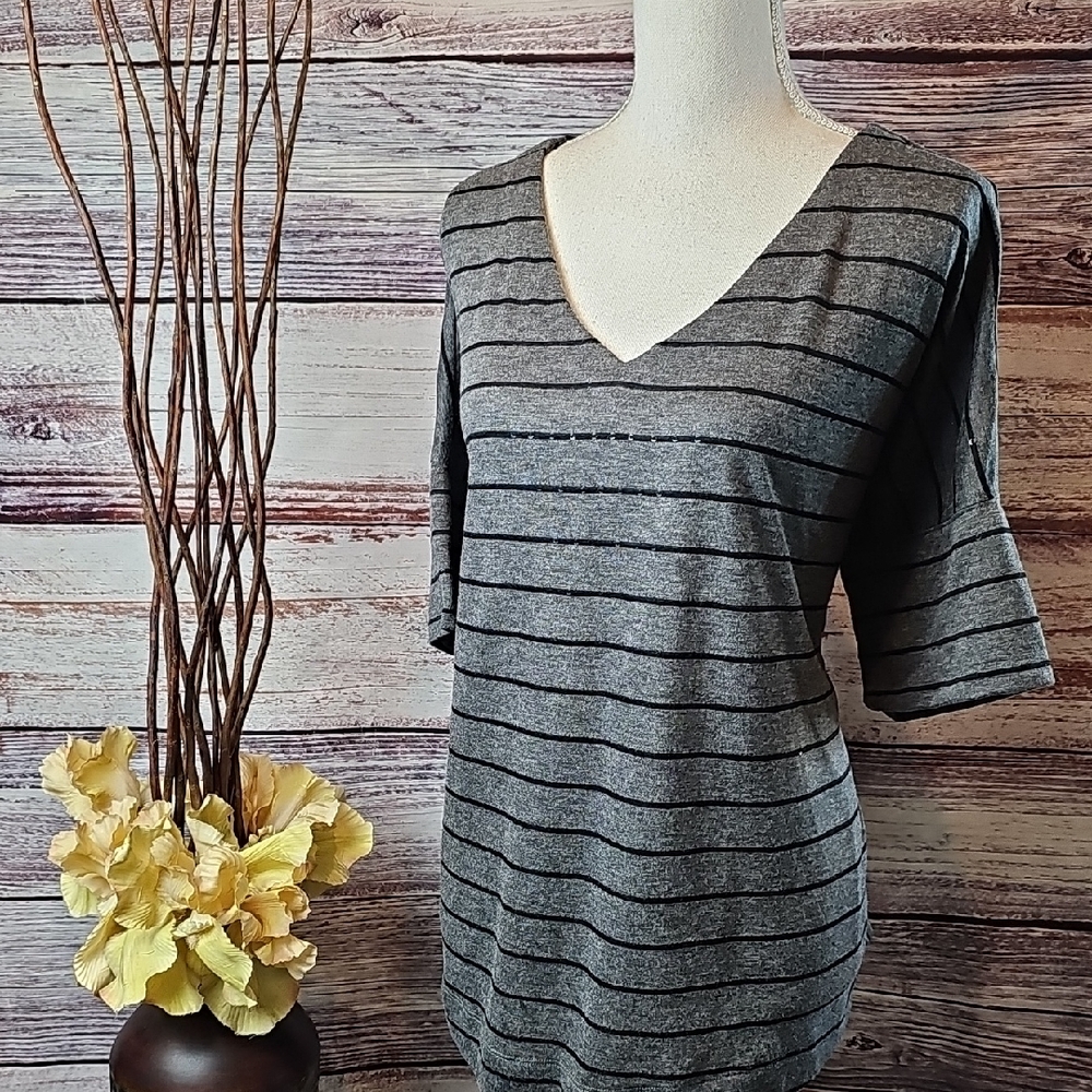 LOFT GRAY SEQUIN STRIPED SHORT SLEEVE OVERSIZED BOXY PULLOVER TEE TOP